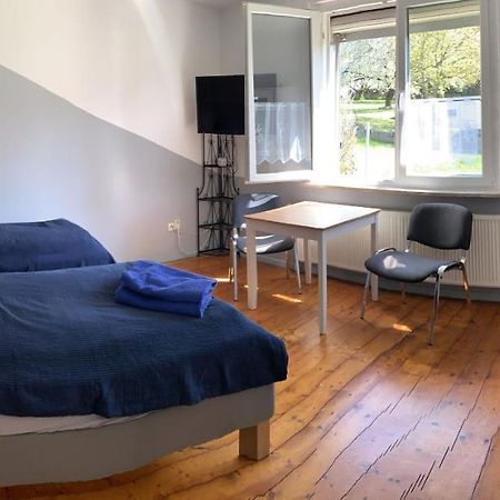 Monteurs Zimmer Noack Borssum ภายนอก รูปภาพ