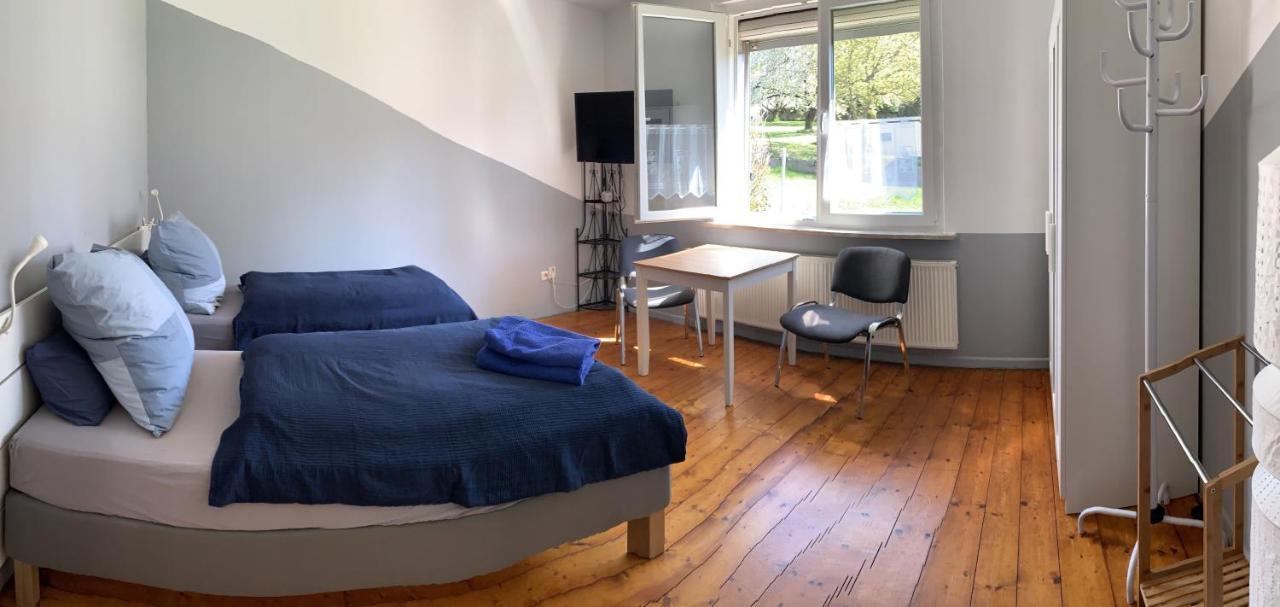 Monteurs Zimmer Noack Borssum ภายนอก รูปภาพ